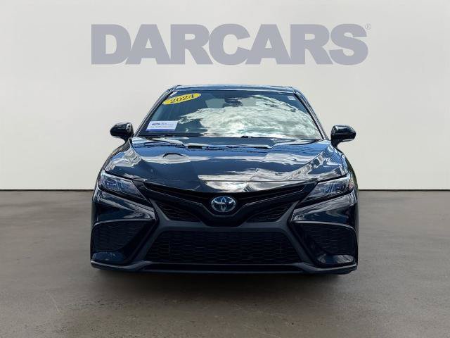 Used 2024 Toyota Camry SE FWD image 2