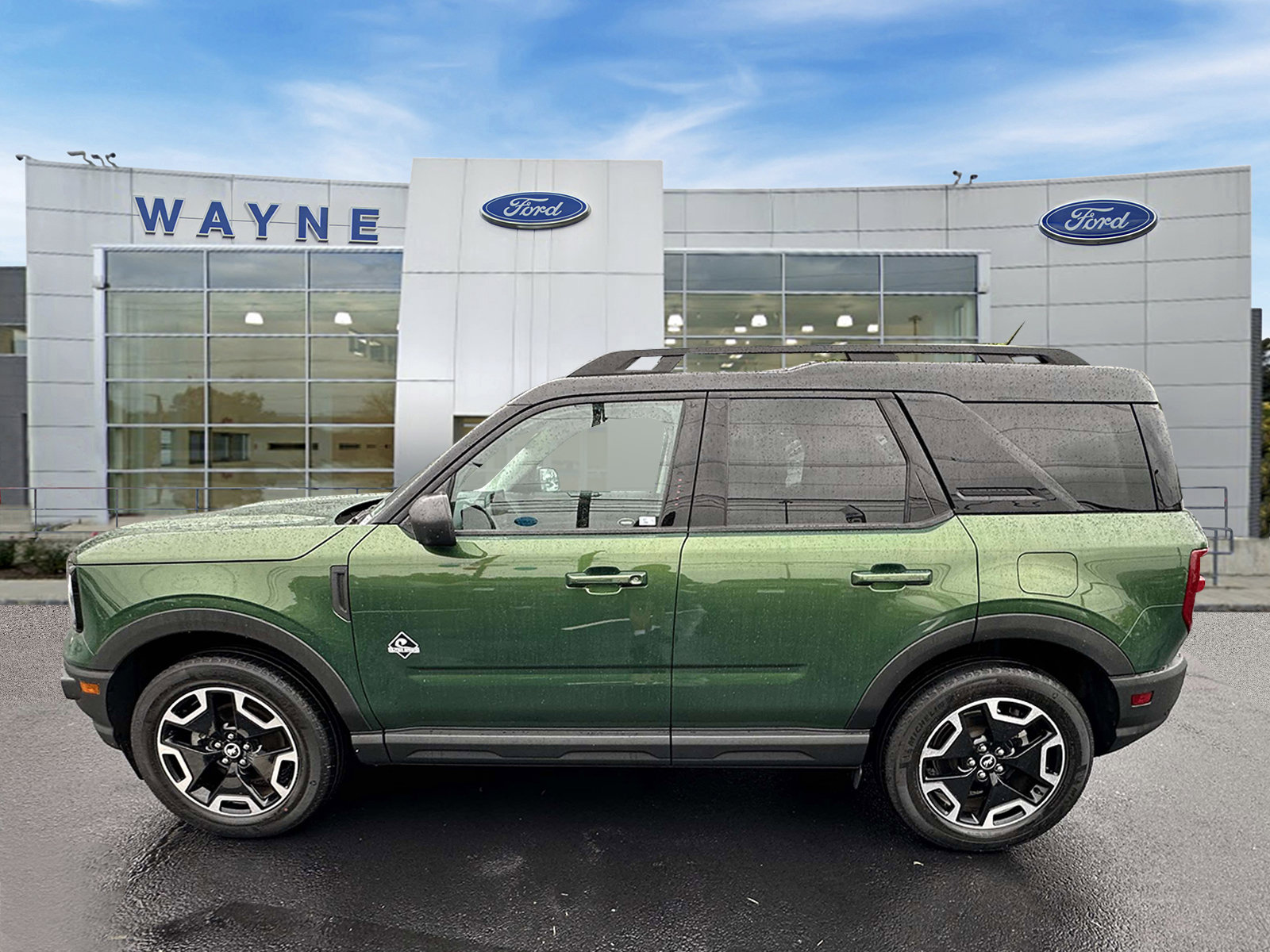 Certified 2023 Ford Bronco Sport Outer Banks w/ Tech Package AWD/4WD image 7