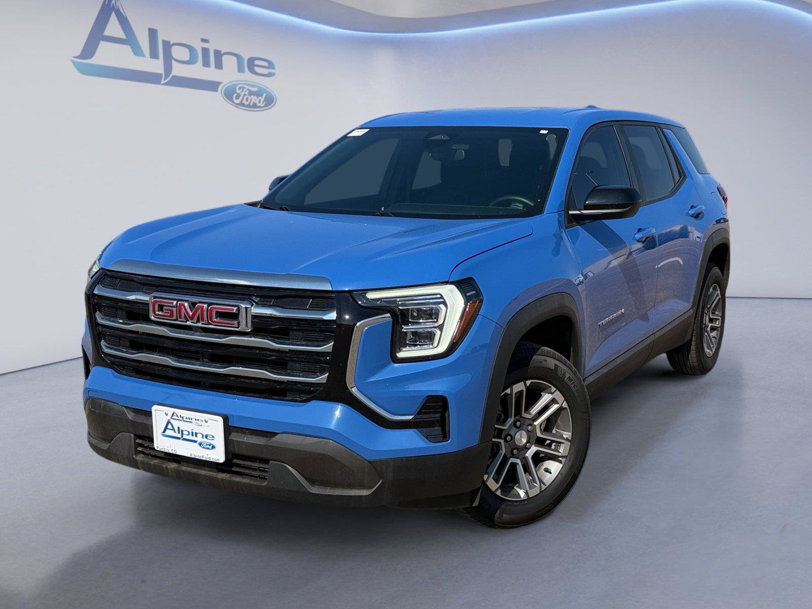 Used 2025 GMC Terrain Elevation AWD/4WD image 1