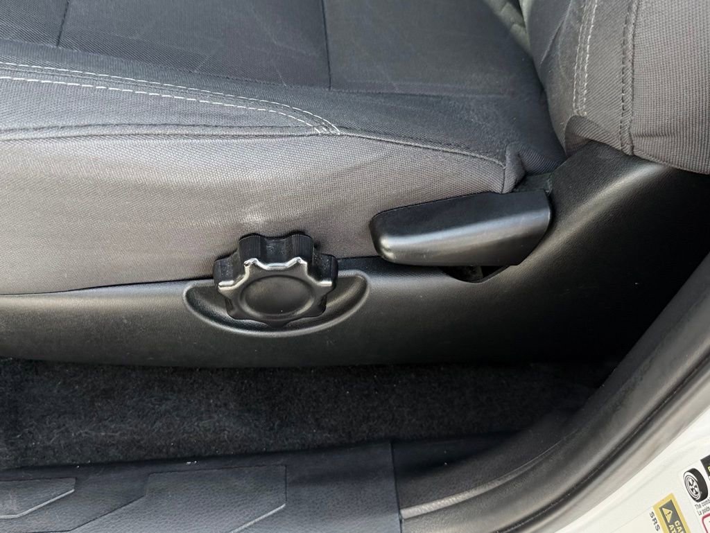 Used 2017 Toyota Tacoma TRD Off-Road w/ Tow Package image 19