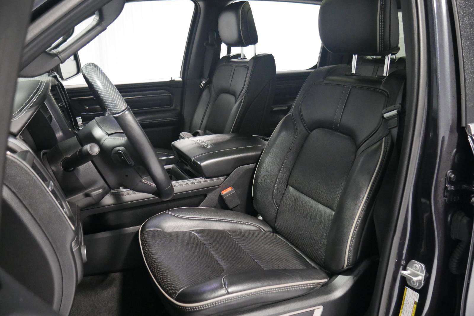 Used 2020 RAM 1500 Limited w/ Off Road Group image 10