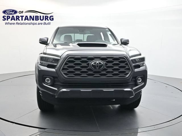 Used 2023 Toyota Tacoma TRD Sport AWD/4WD image 2