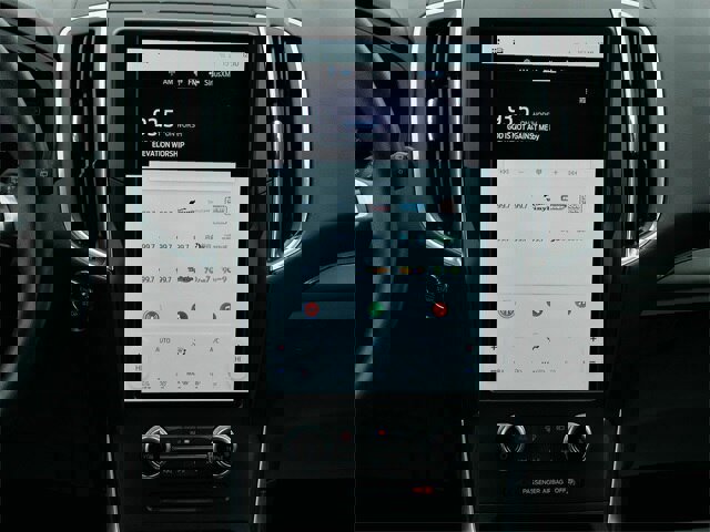 Certified 2024 Ford Edge Titanium image 10