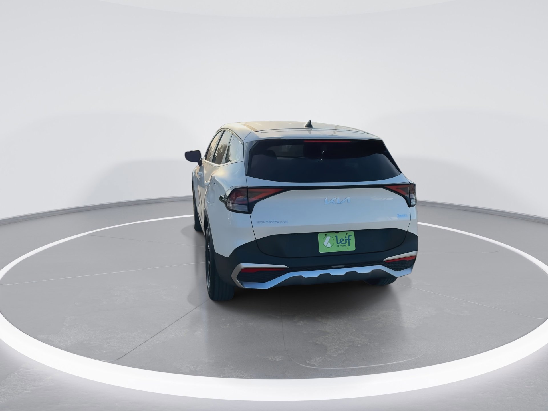 Used 2023 Kia Sportage LX image 9