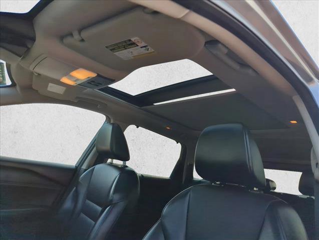 Used 2021 Nissan Rogue SV w/ Premium Package image 26