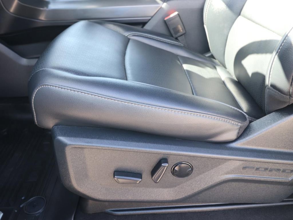 Certified 2025 Ford F150 Lariat w/ Equipment Group 501A Mid image 18