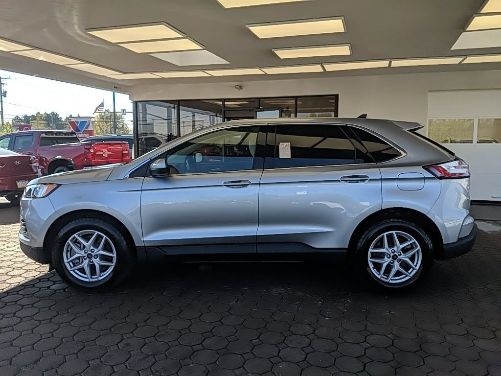 Certified 2024 Ford Edge SEL w/ Convenience Package AWD/4WD image 10