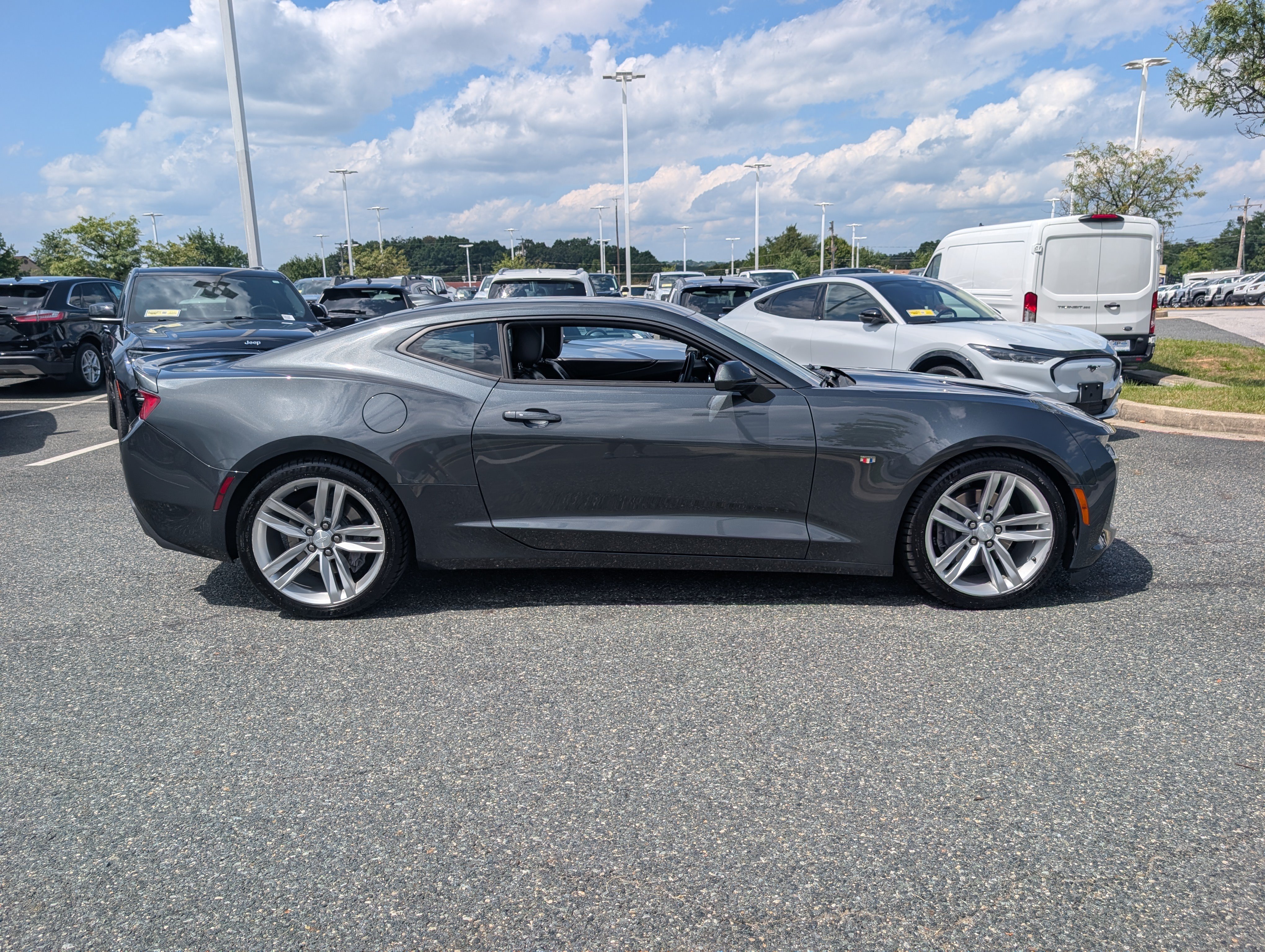 Used 2018 Chevrolet Camaro SS RWD image 2