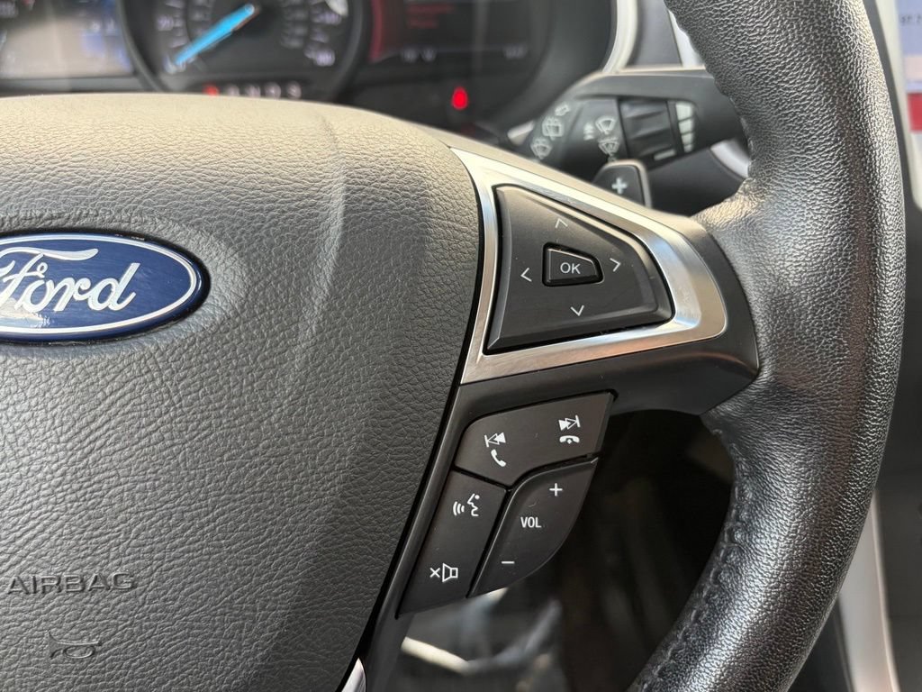 Certified 2019 Ford Edge SEL w/ Equipment Group 201A AWD/4WD image 40