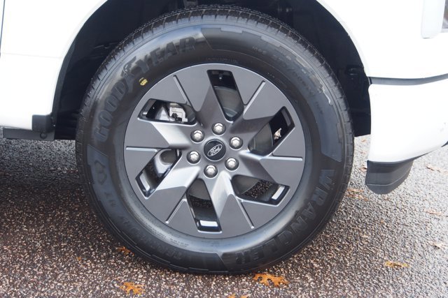 Certified 2025 Ford F150 Lightning Flash image 10
