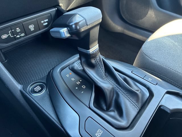 Used 2025 Kia K4 FWD image 12