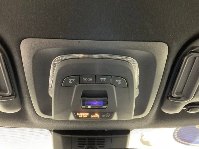 Used 2023 Toyota Corolla Hybrid Sedan image 21