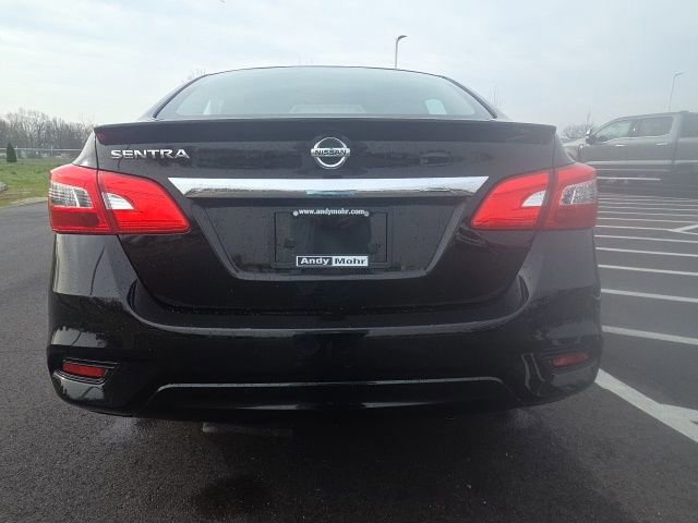 Used 2017 Nissan Sentra S w/ S Style Package image 4