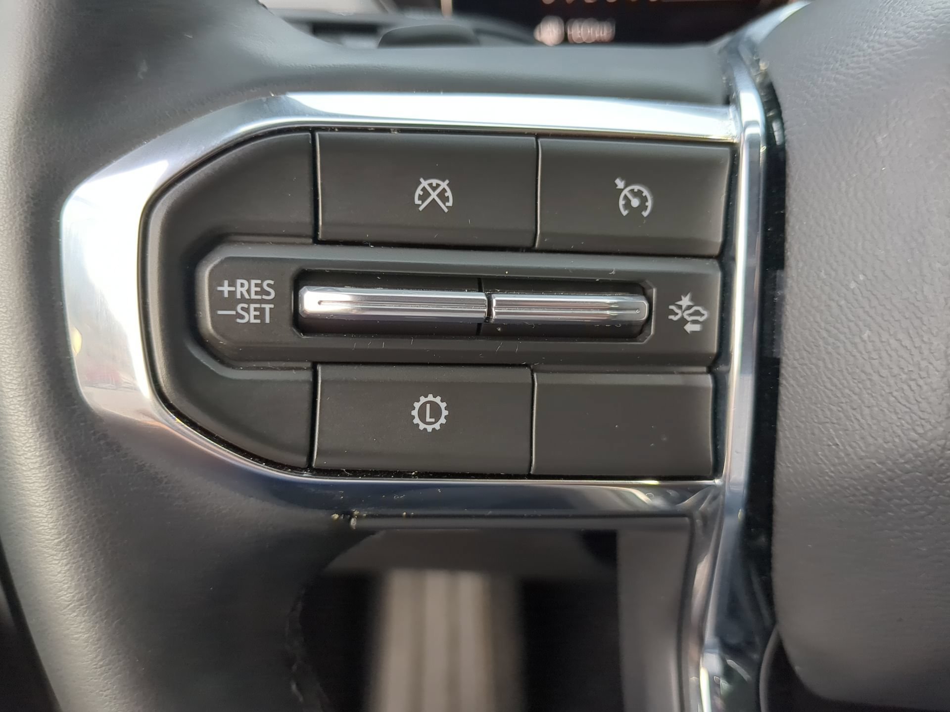 Used 2026 GMC Acadia Elevation FWD image 66