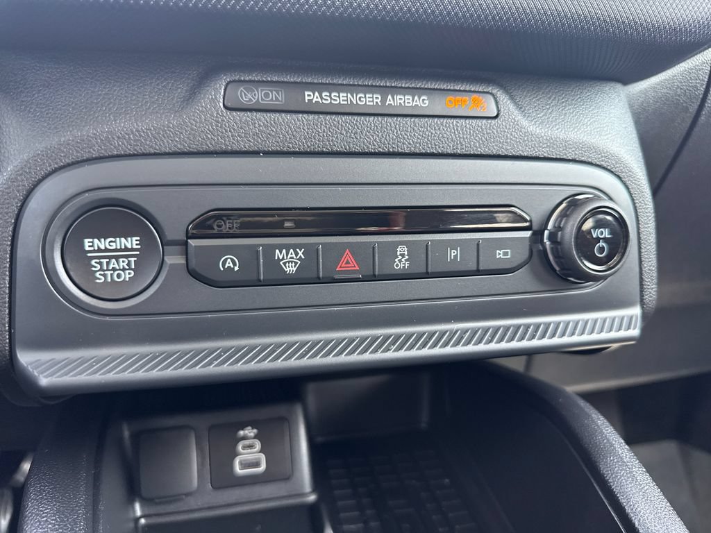 Certified 2025 Ford Bronco Sport Outer Banks w/ Outer Banks Tech Package+ AWD/4WD image 23