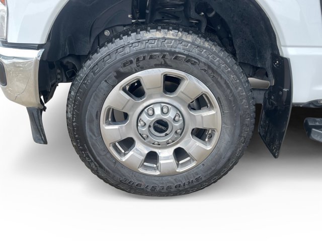Certified 2024 Ford F250 Lariat w/ Chrome Package image 12