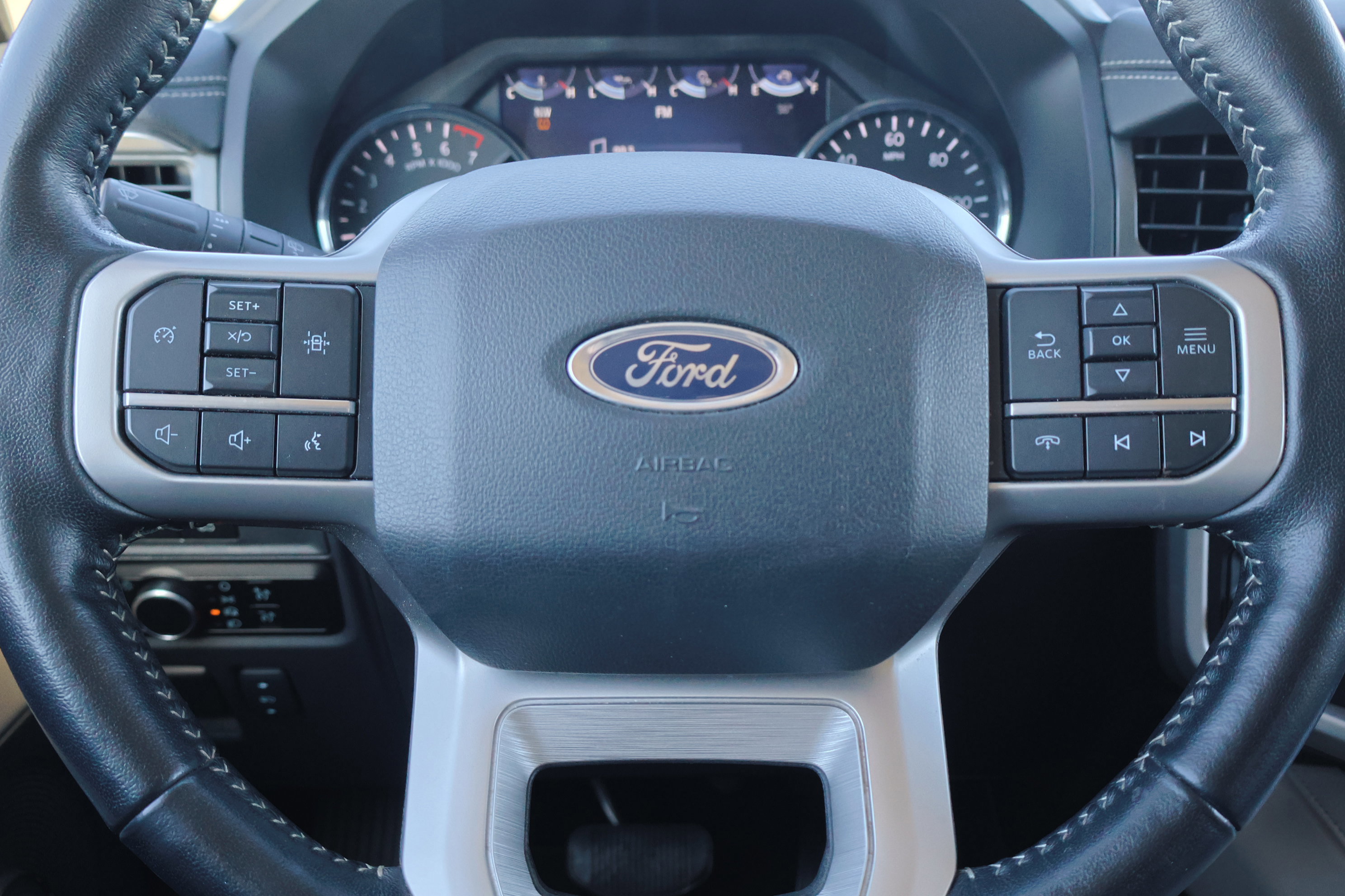 Certified 2024 Ford Expedition Max XLT image 21