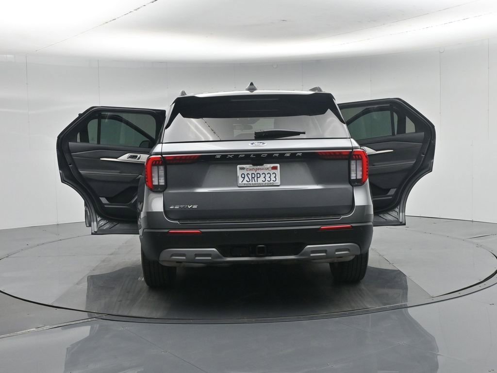 Certified 2025 Ford Explorer Active w/ Active Comfort Package RWD image 37