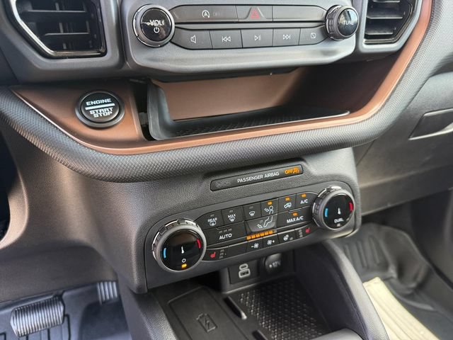 Certified 2024 Ford Bronco Sport Outer Banks w/ Tech Package AWD/4WD image 12