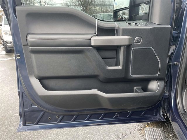 Certified 2018 Ford F150 Platinum w/ Equipment Group 701A Luxury image 16