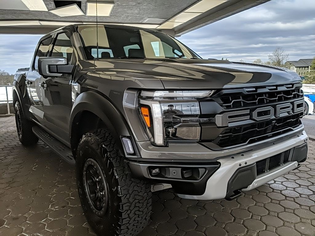 Certified 2025 Ford F150 Raptor AWD/4WD image 4