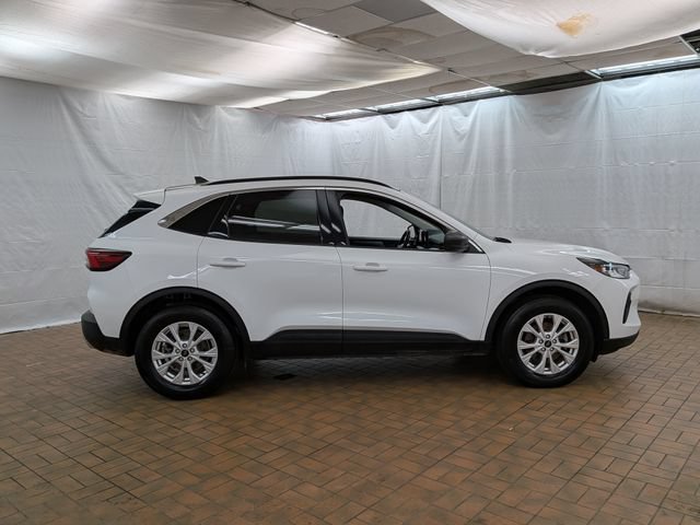 Certified 2024 Ford Escape Active w/ Tech Pack #1 AWD/4WD image 8