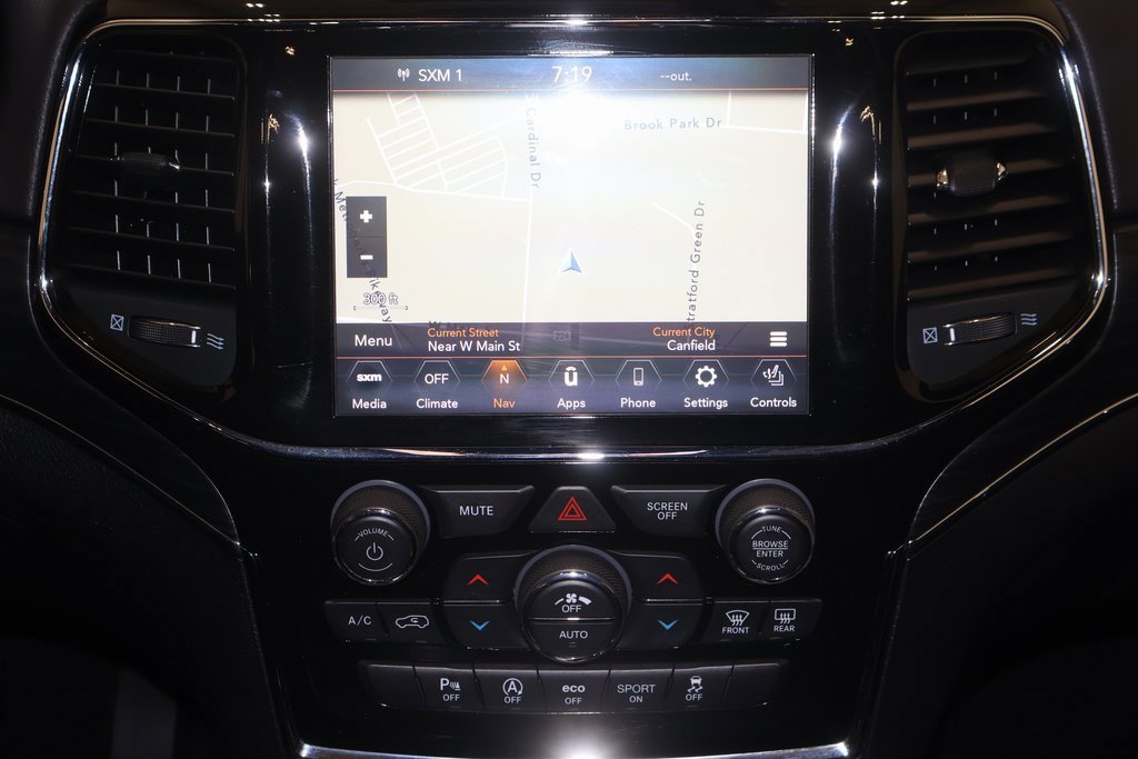 Used 2020 Jeep Grand Cherokee Limited image 31
