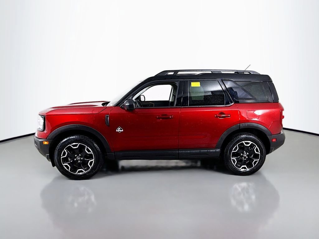 Certified 2025 Ford Bronco Sport Outer Banks w/ Outer Banks Tech Package+ image 2