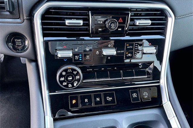 Used 2025 Nissan Armada Platinum Reserve image 20