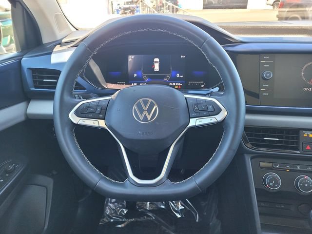 Used 2022 Volkswagen Taos SE w/ Panoramic Sunroof Package FWD image 15