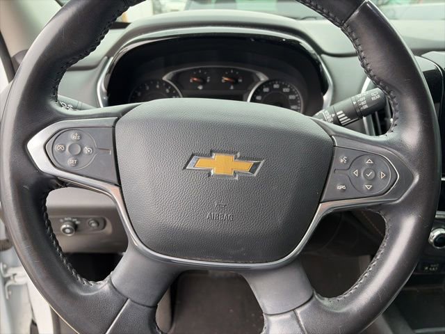 Used 2020 Chevrolet Traverse LT w/ LT Premium Package FWD image 16