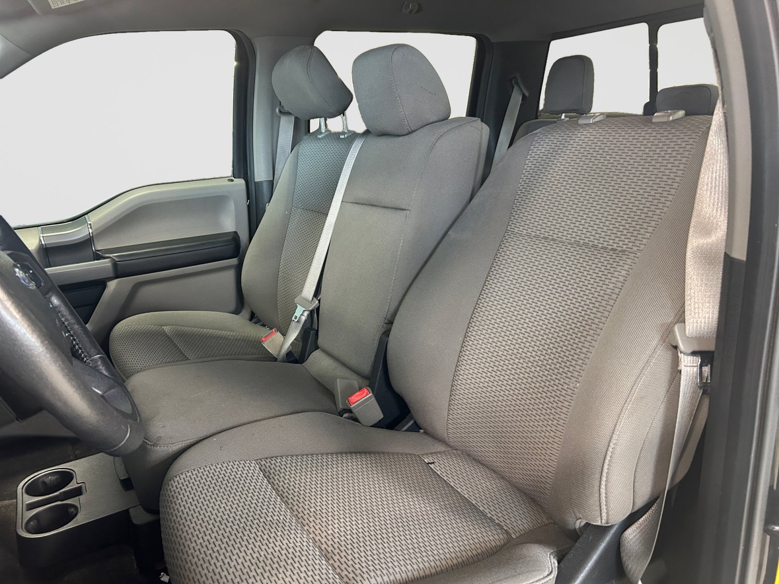 Certified 2018 Ford F150 XLT RWD image 9