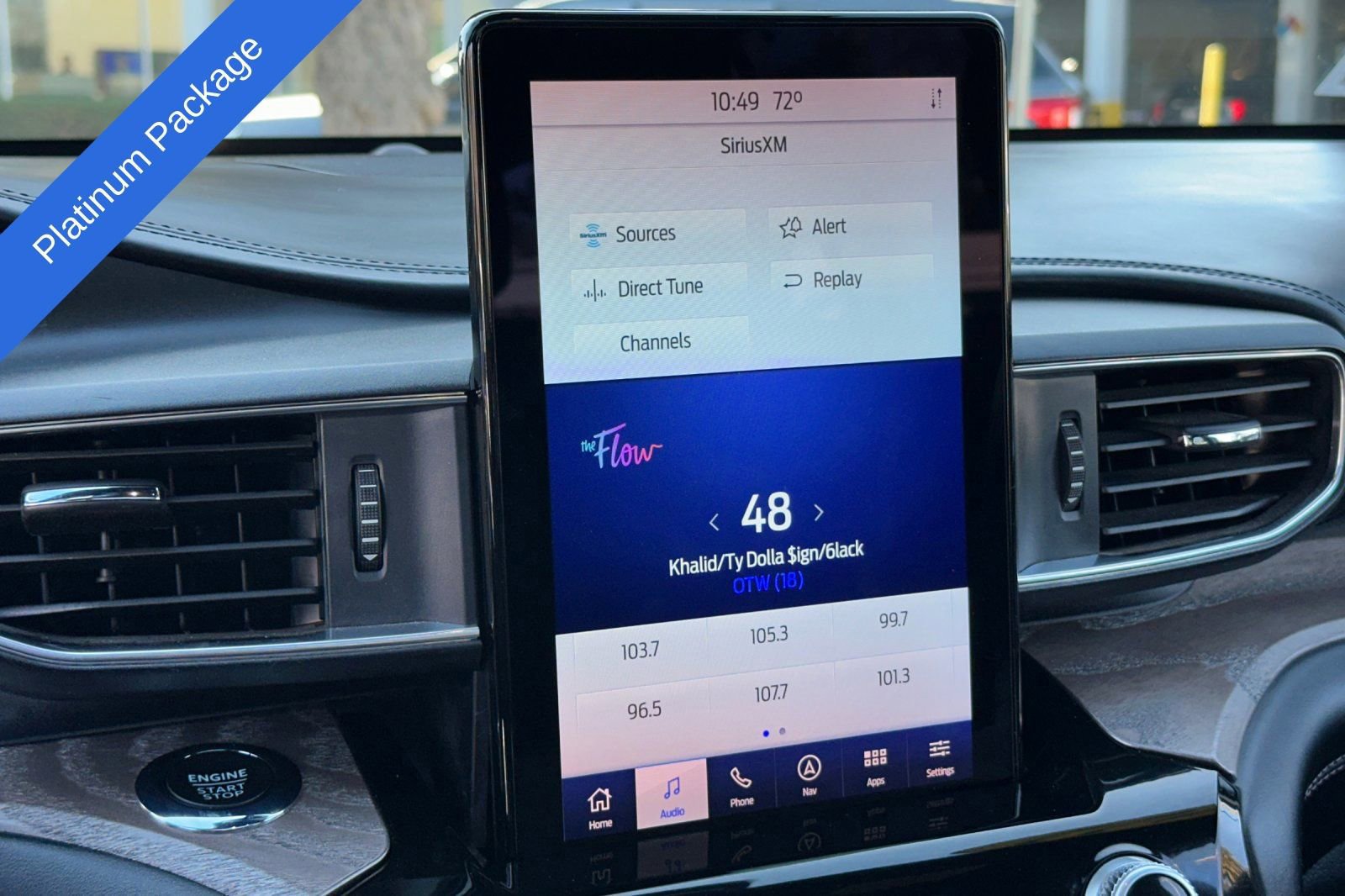 Certified 2022 Ford Explorer Platinum w/ Equipment Group 601A image 18