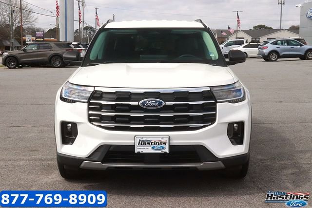 Certified 2025 Ford Explorer Active w/ Active Comfort Package image 2