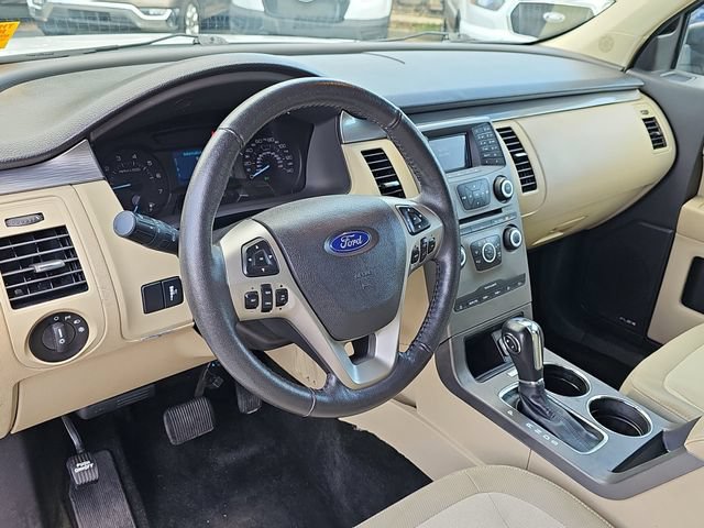 Certified 2018 Ford Flex SE FWD image 16