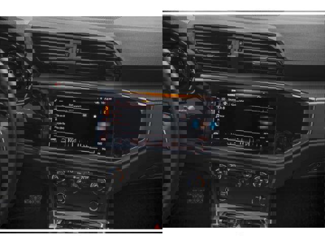 Used 2025 Audi Q3 2.0T Premium image 9