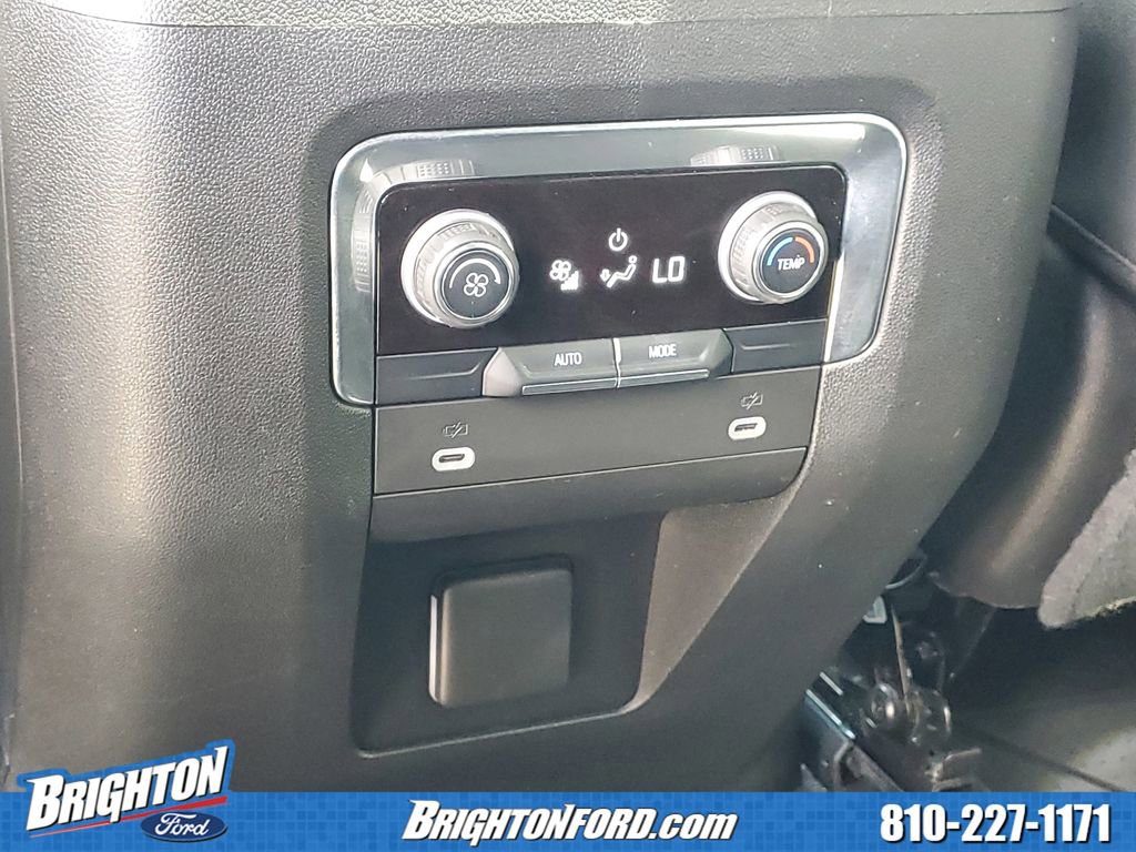 Used 2023 Chevrolet Suburban Z71 AWD/4WD image 14