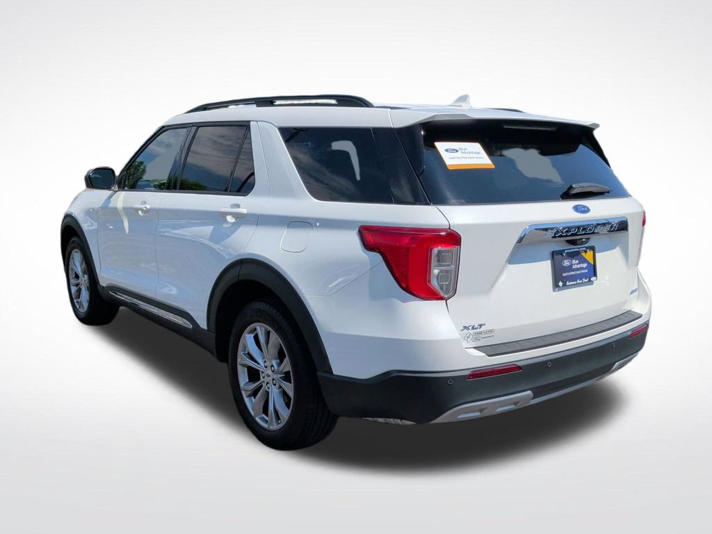 Certified 2023 Ford Explorer XLT w/ Equipment Group 202A AWD/4WD image 5