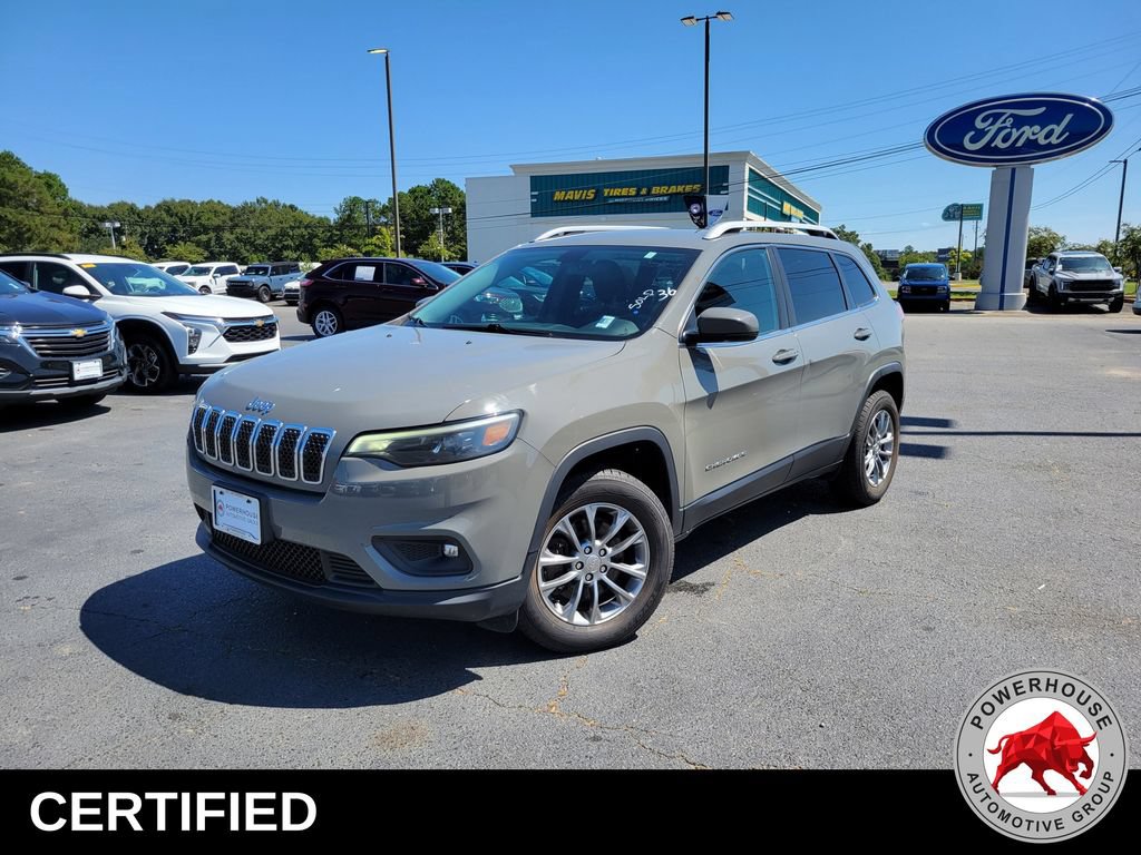 Used 2020 Jeep Cherokee Latitude Plus w/ Cold Weather Group AWD/4WD image 2