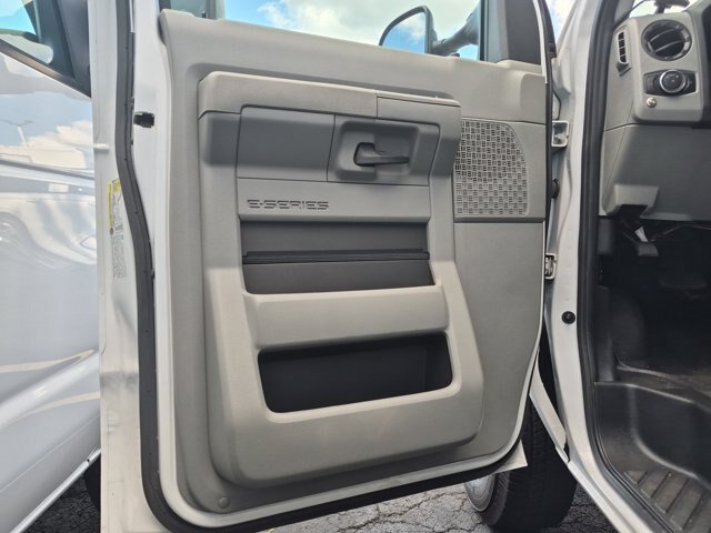 Certified 2023 Ford E-350 and Econoline 350 Super Duty w/ Power Windows & Locks Group RWD image 3