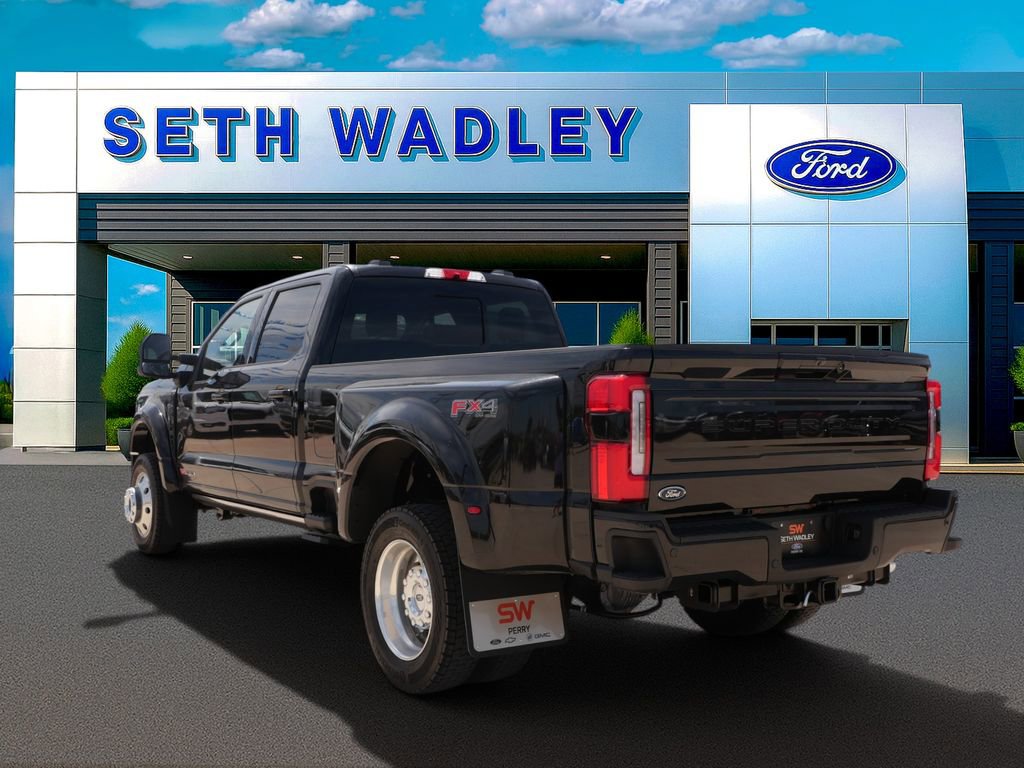 Certified 2026 Ford F450 Platinum w/ FX4 Off-Road Package AWD/4WD image 7
