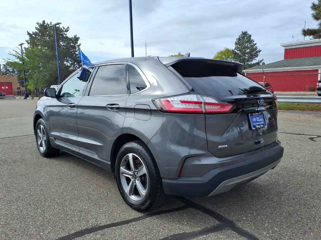 Certified 2024 Ford Edge SEL w/ Convenience Package AWD/4WD image 8