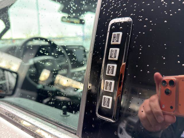 Certified 2024 Ford F150 Lariat w/ Equipment Group 502A High image 19