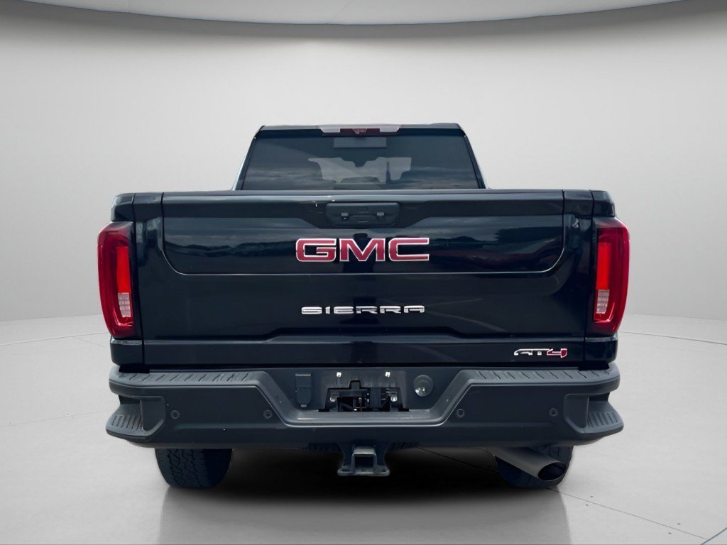Used 2022 GMC Sierra 2500 AT4 w/ AT4 Premium Plus Package AWD/4WD image 5