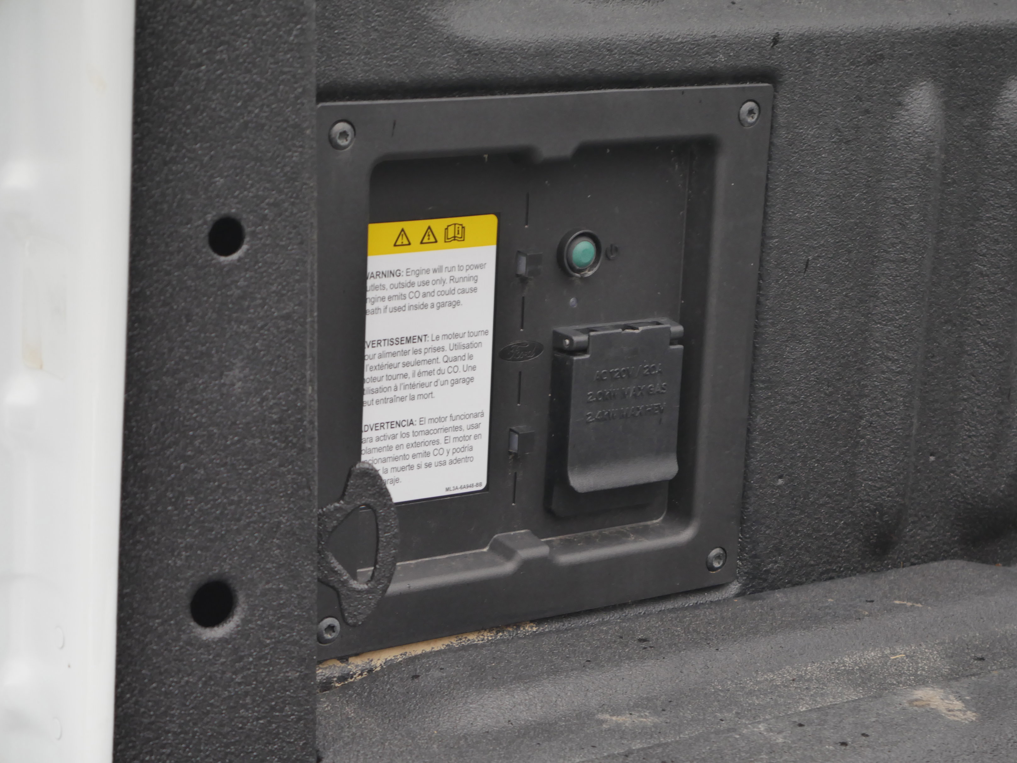 Certified 2025 Ford F150 Tremor w/ Equipment Group 402A High image 31