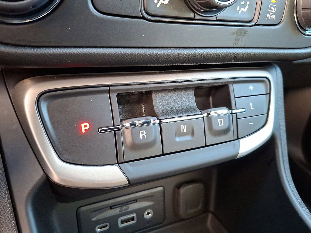 Used 2024 GMC Terrain Denali w/ Denali Premium Package image 14