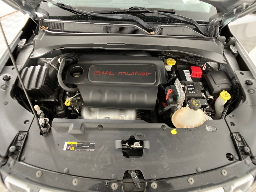 Used 2022 Jeep Compass Limited w/ Sun and Sound Group image 31