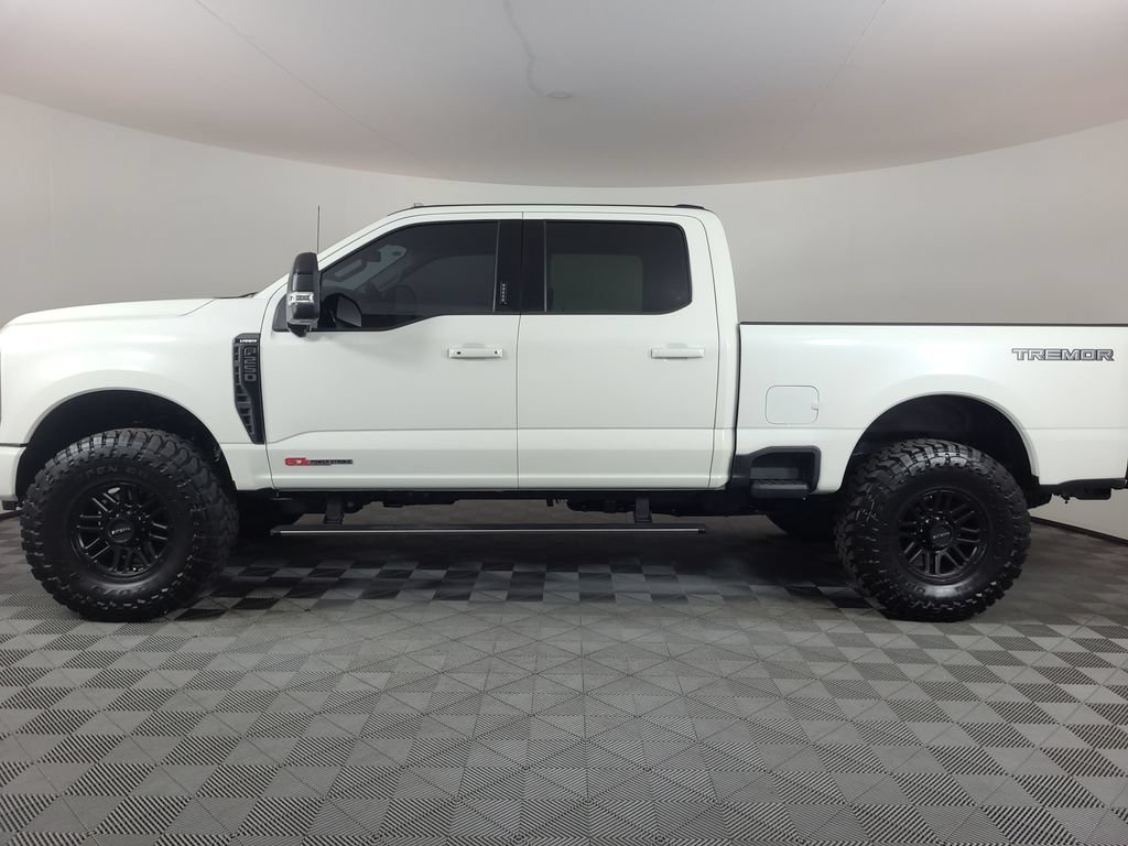 Certified 2024 Ford F250 Lariat w/ Lariat Ultimate Package AWD/4WD image 6