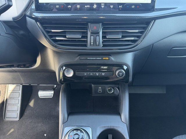 Certified 2024 Ford Escape ST-Line w/ Tech Pack #1 image 17