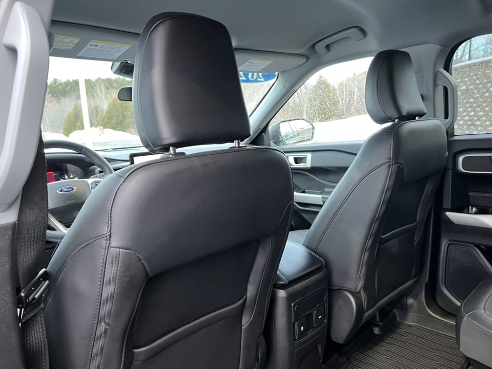 Certified 2023 Ford Explorer XLT w/ Equipment Group 202A image 35